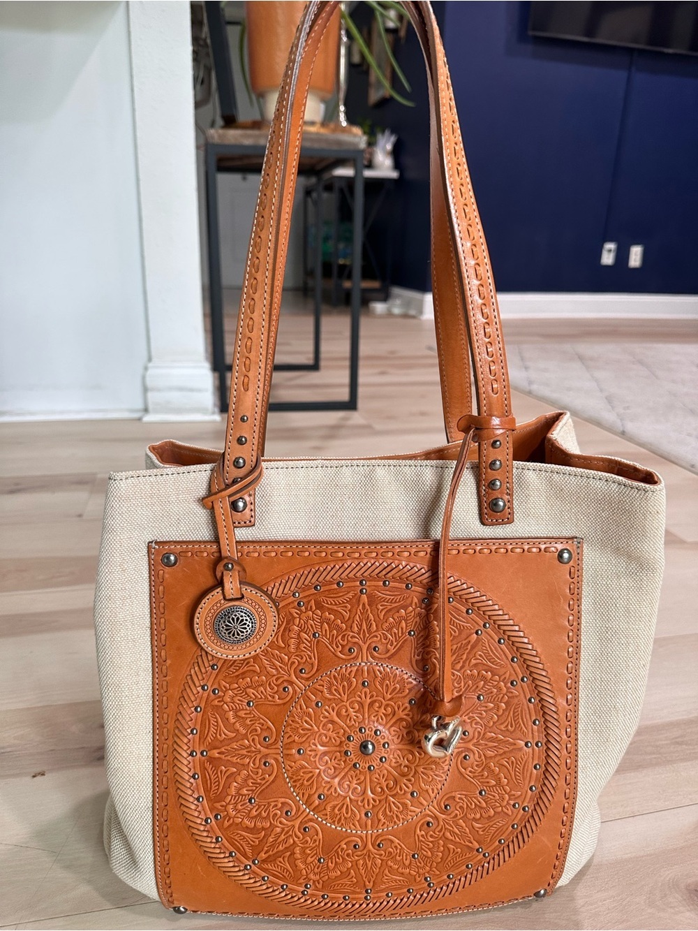 Brighton Nova Giovana Convertible Tote Brighton Ferrara Collection Leather - Picture 8 of 17